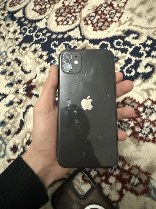 Iphone 11 srochna sotiladi