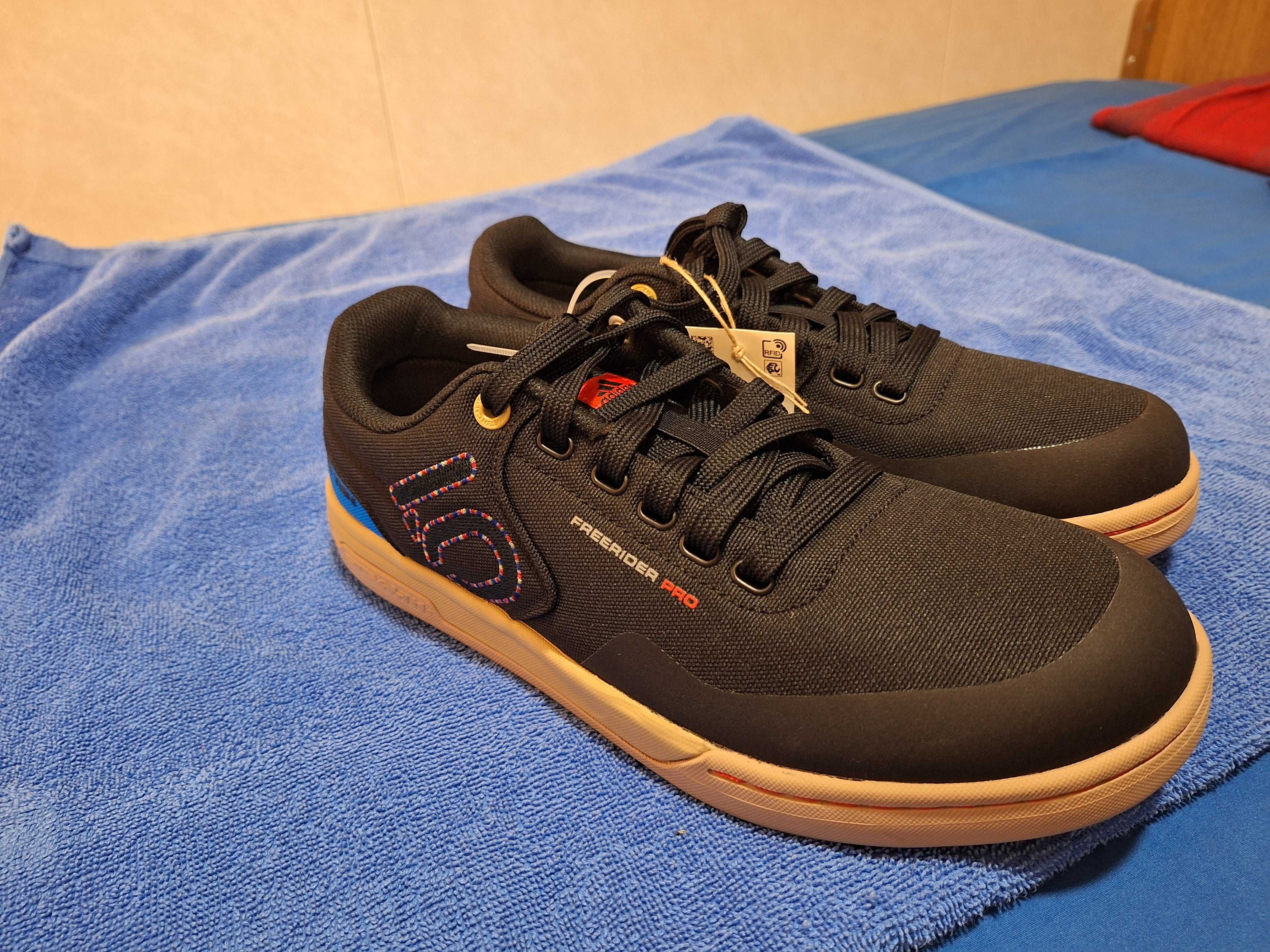 Мъжки маратонки ADIDAS FREERIDER pro CANVA.Чисто нови.