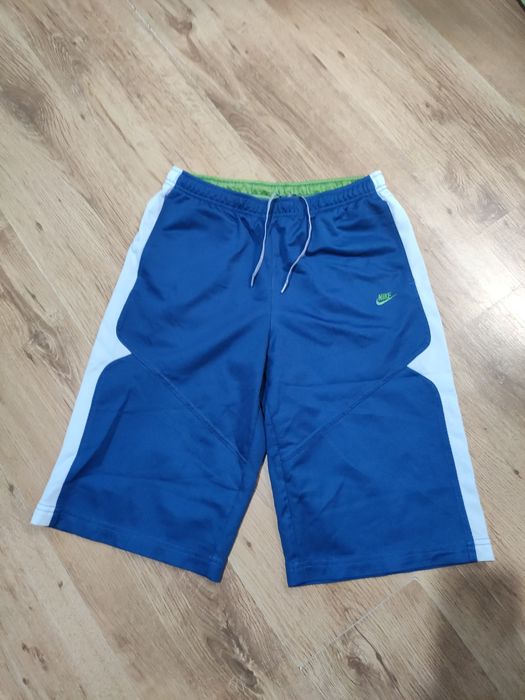 Pantaloni scurți Nike mărimea S/M