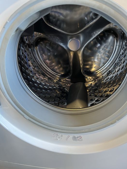 Пералня Bosch iQ700 1600у/8кг А+++