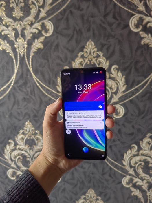 Vivo V21 8+4/128gb pubg 60fps sotiladi