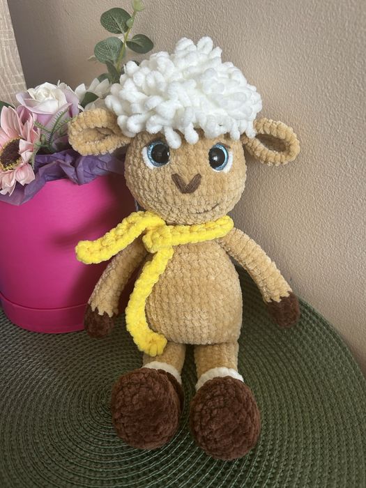 Ръчно плетено еленче