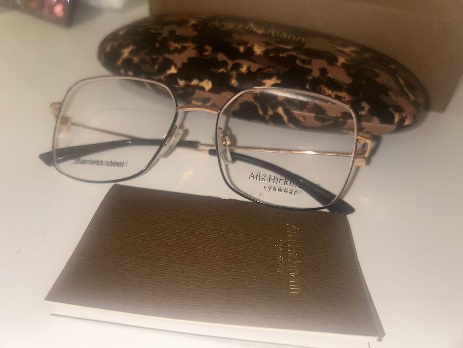 Rama ochelari Anna Hickmann