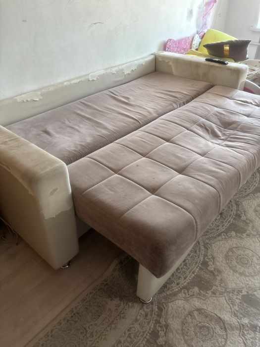 Отдам диван бесплатно