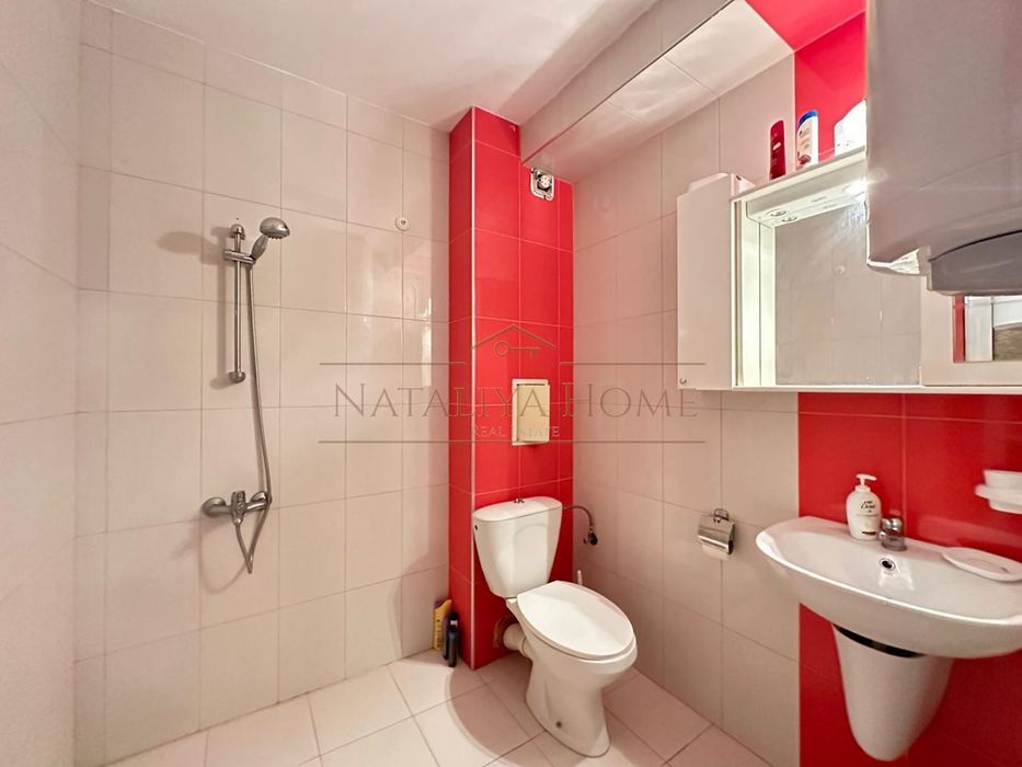 Продава се Многостаен апартамент в Бургас, Сарафово - 150 кв.м за 1400 €/кв.м - Снимка #6