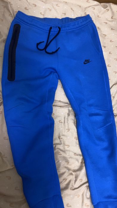 Compleu Nike Tech Fleece purtat de 3 ori