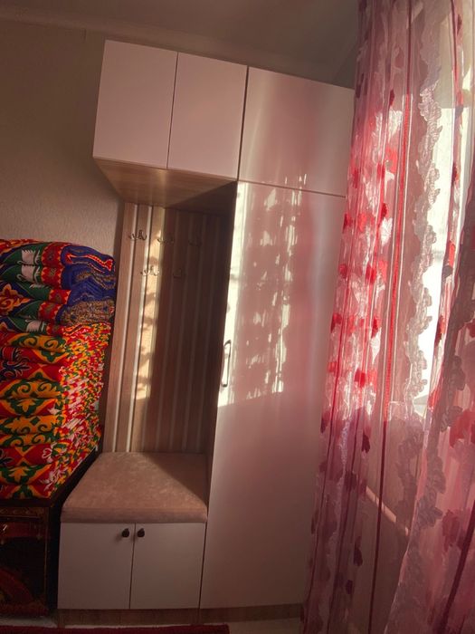 Прихожей шкаф б/у