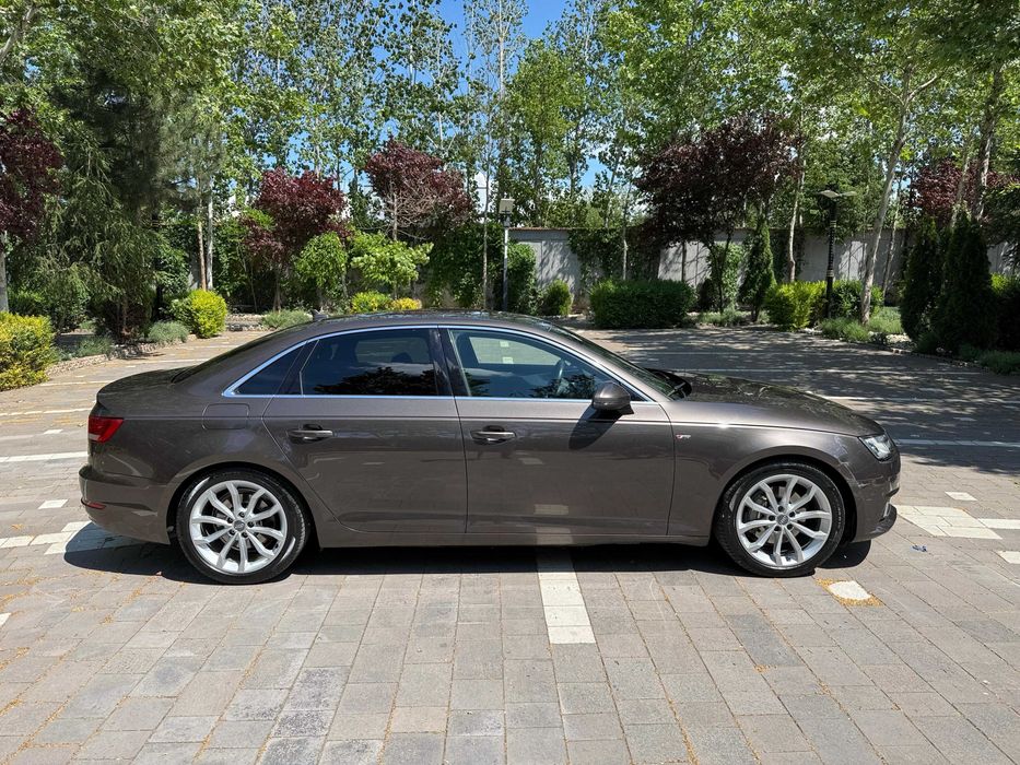 Audi A4 Limousine S-Line