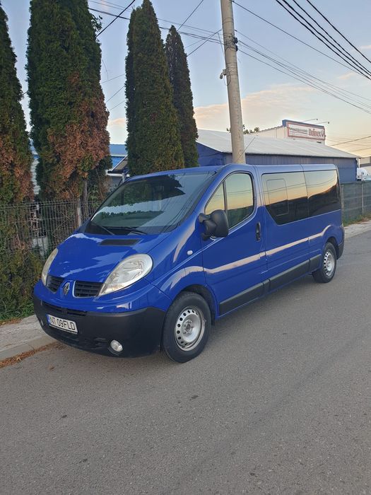Masina Renault Trafic