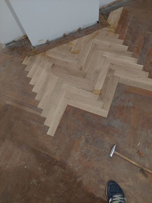 Raschetare și montaj parchet toate tipurile, prețuri minime, seriozita