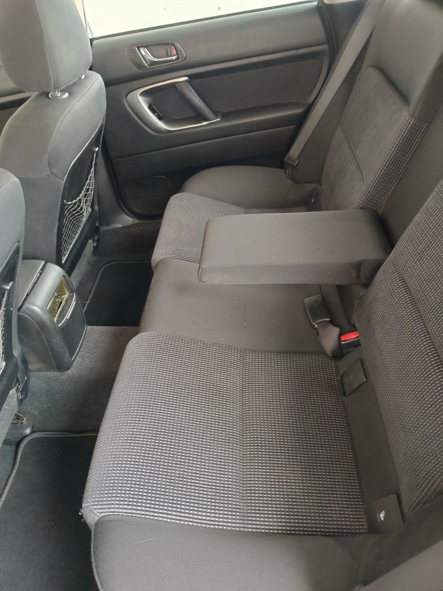 Subaru Outback 2.5 Швейцария