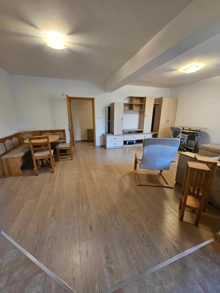 Продава се Двустаен апартамент в Русе, Възраждане - 80 кв.м за 1600 €/кв.м - Снимка #10