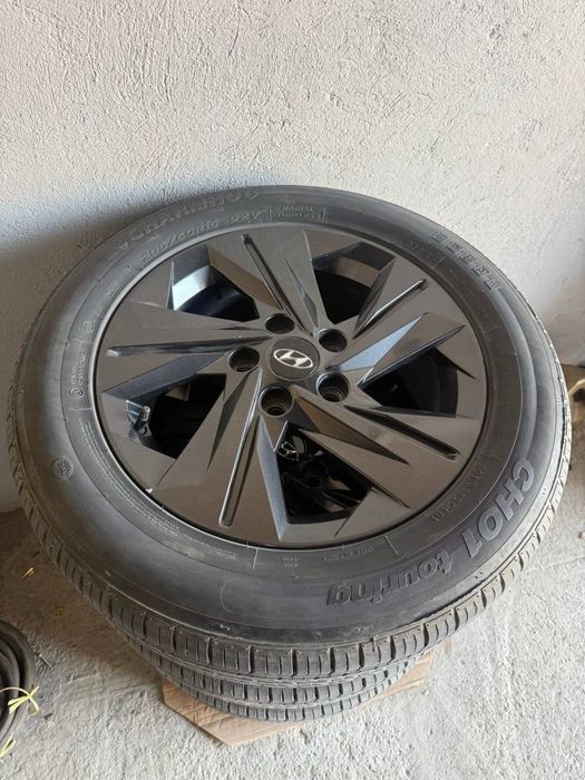 Diska balon 10 000 km yurgan HUNDAI ELANTRANIKI