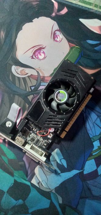 Продам видеокарту NVIDIA GeForce GT 730 (2GB DDR3)