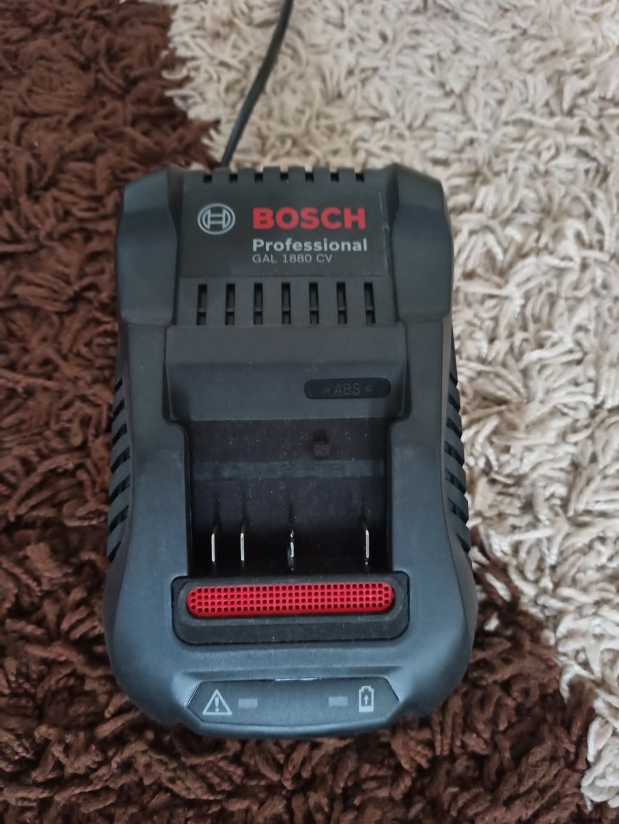 Bosch GBA , Bosch GAL , Incarcator , Bateri