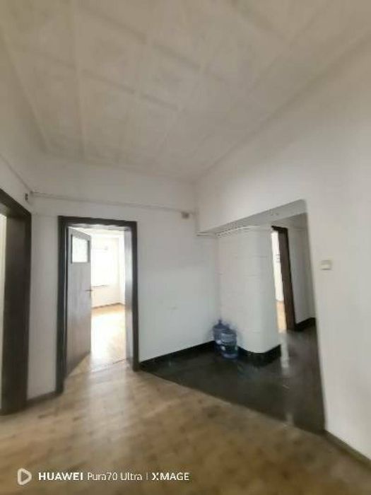 Петстаен апартамент в Идеален Център!