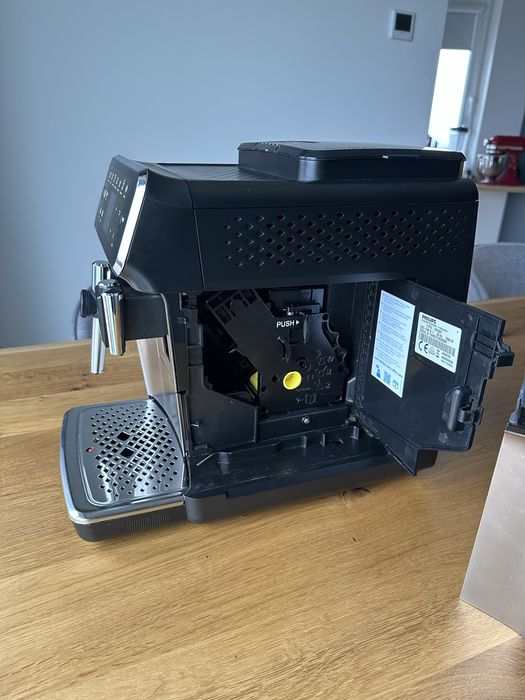 Espressor automat Philips Seria 4300 EP4327/90