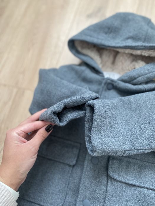 Palton ZARA marimea 86