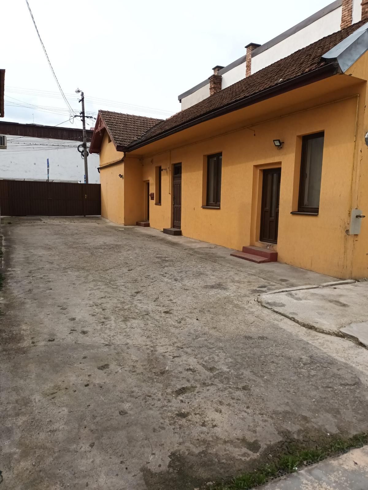 Casa de inchiriat pentru afacere