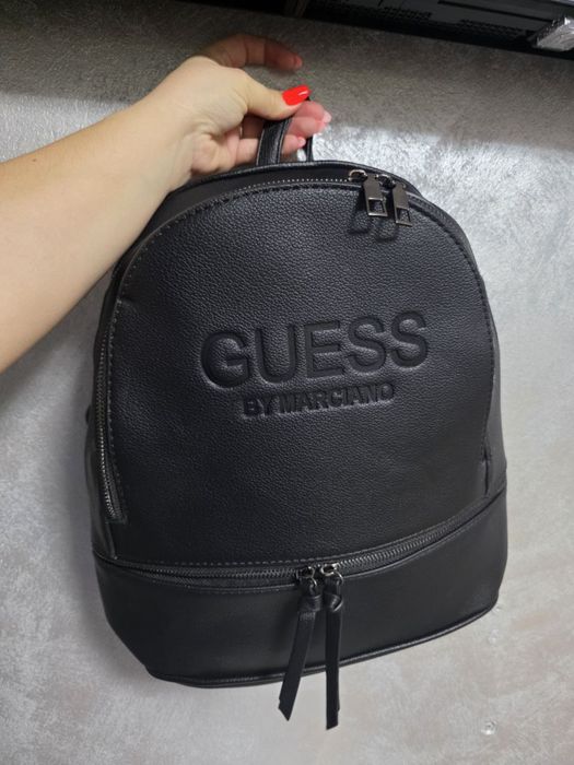 Rucsac nou cu eticheta