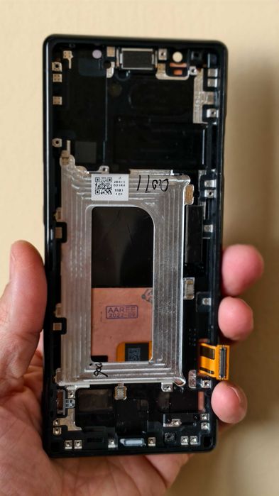 AMOLED оригинален дисплей Sony Xperia 5 с рамка черен
