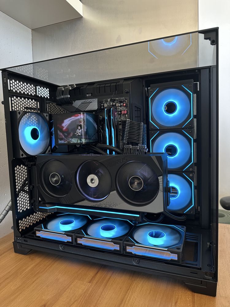 Геймърски компютър – High-End (Ryzen 7 7800X3D + RX 7900XTX)