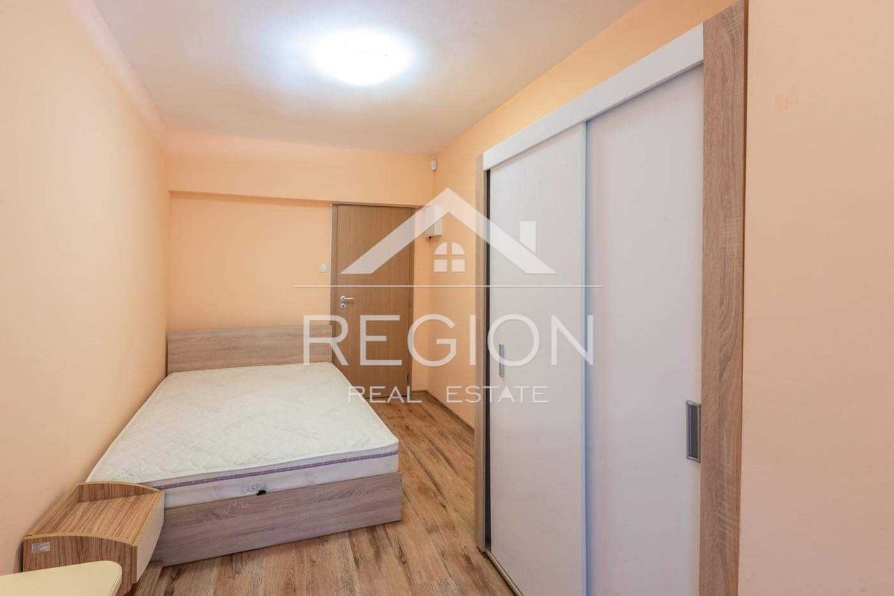 Дава се под наем Тристаен апартамент в Варна, Център - 90 кв.м за 510 € - Снимка #7