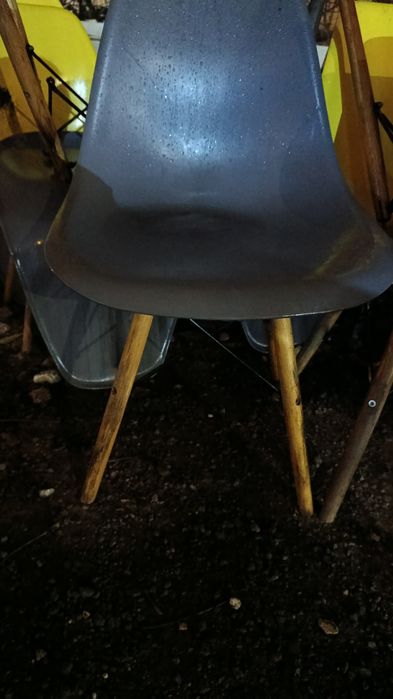 Vand scaune pentru terasa in stare buna de folosire