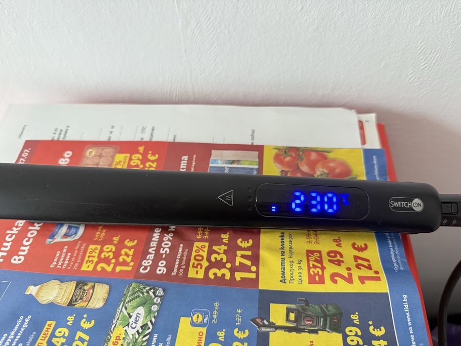 Преса за изправяне Switch On