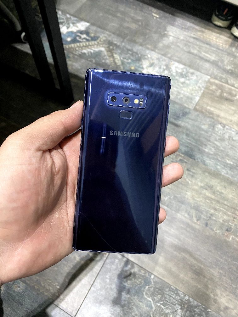 Samsung note 9 8/512 gb