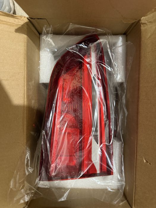 Вътрешен Десен стоп бмв f48 лед бмв x1