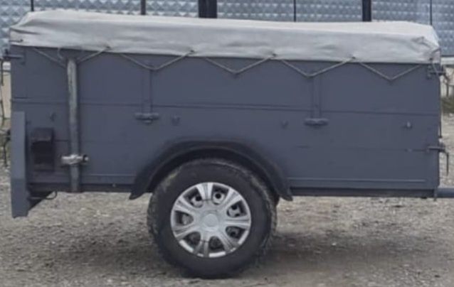 Remorca auto cu o axă