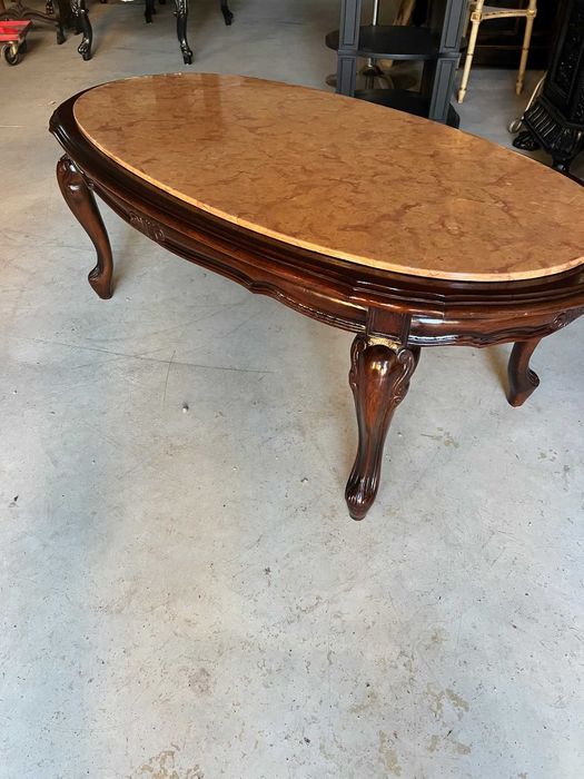 Masa de cafea baroc!