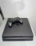 Vand playstation 4 in stare perfecta