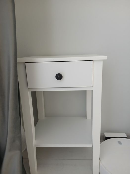 Noptiera Jysk alba