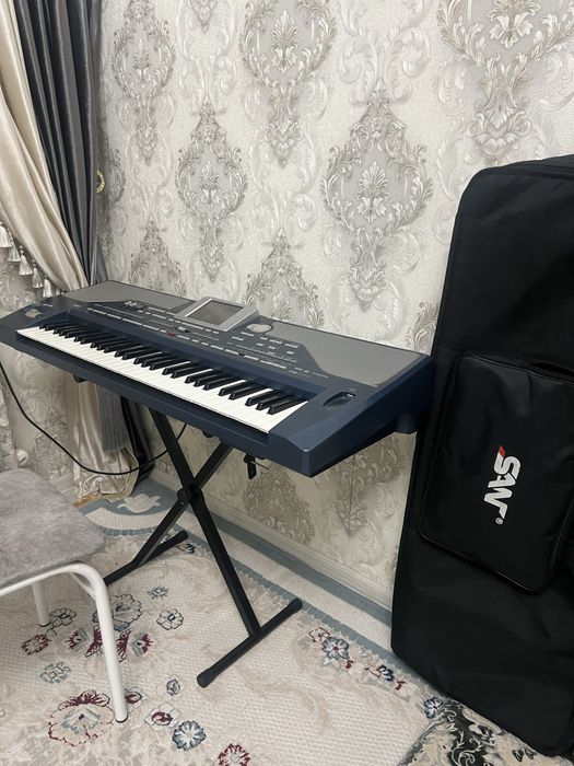 Korg pa 800 в хорошем состоянии, торг есть,