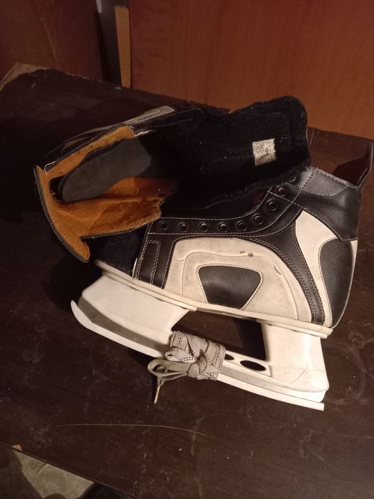 Коньки 44 размера