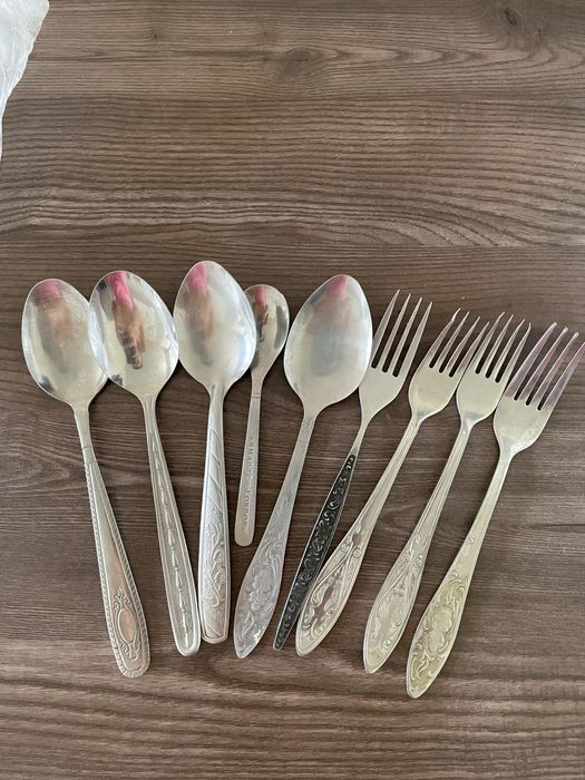 Продам соковыжемалку, нарезалки для овощей и кофемолку