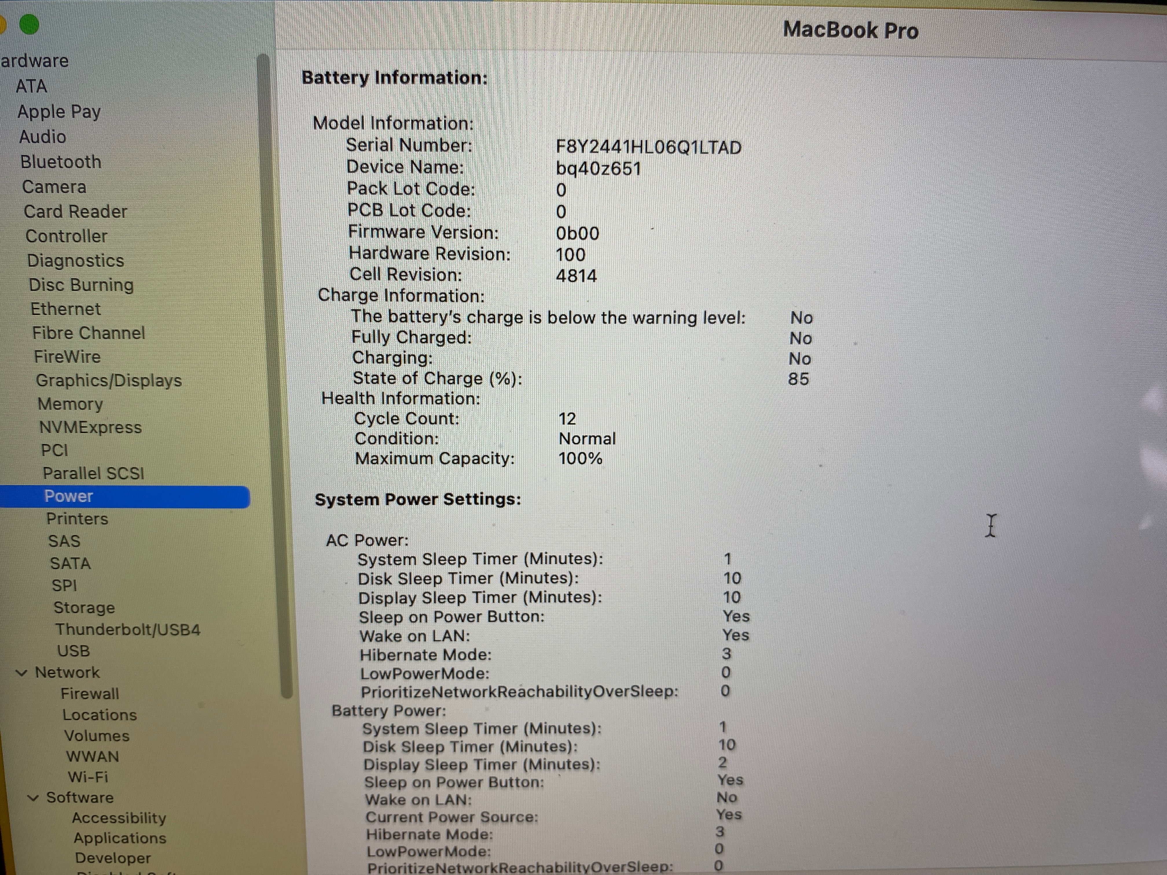 Macbook pro 14 inch M2 Max 32 GB ram 1 TB ssd