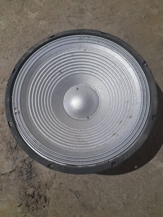 Difuzoare  mai multe detalii în privat