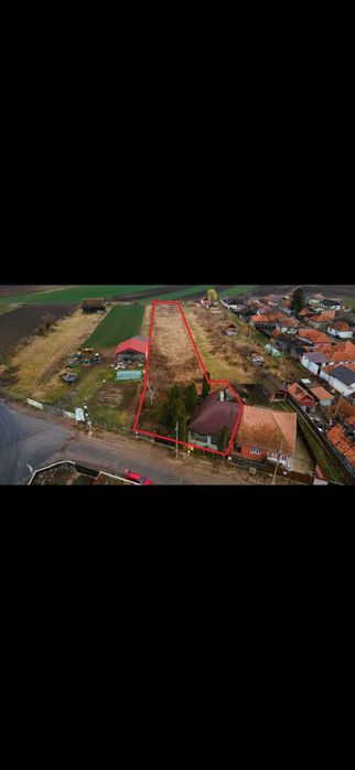 De vânzare – teren intravilan cu casă în Târgu Secuiesc, str. Kanta