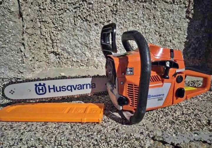 Моторна резачка Husqvarna 365