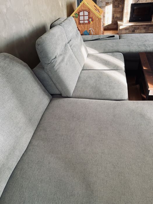 Диван-П образен-немски нов