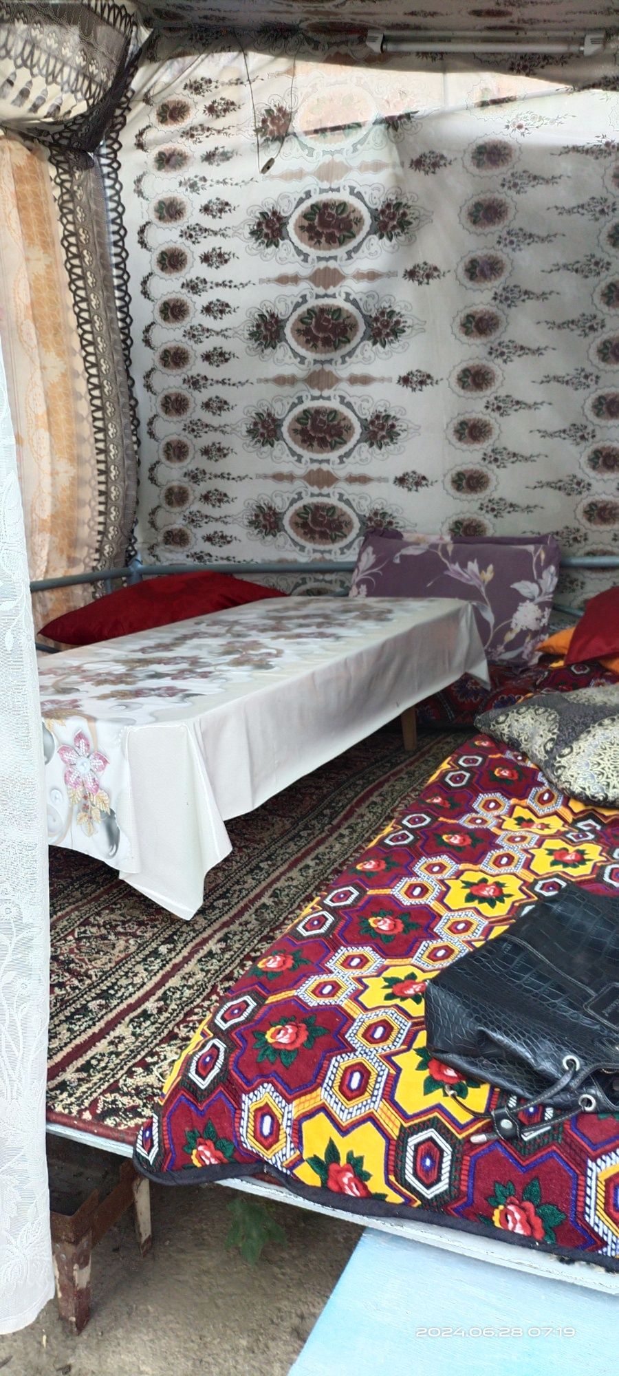 Продается  дача в Чирчике.4 сотки