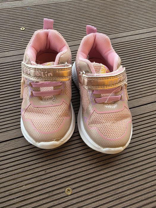 Incaltaminte fetite  22 Biomecanics