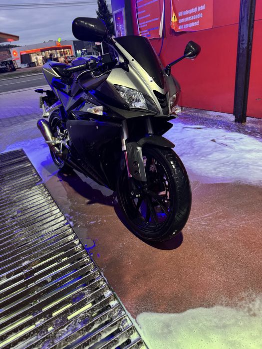 Vand Yamaha yzf r125 (nu ktm,honda,kawasaki)