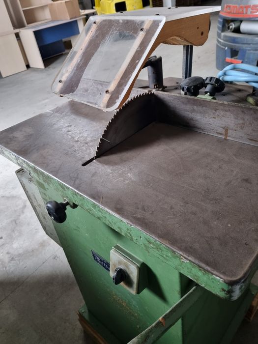 Circular - pendula manuala