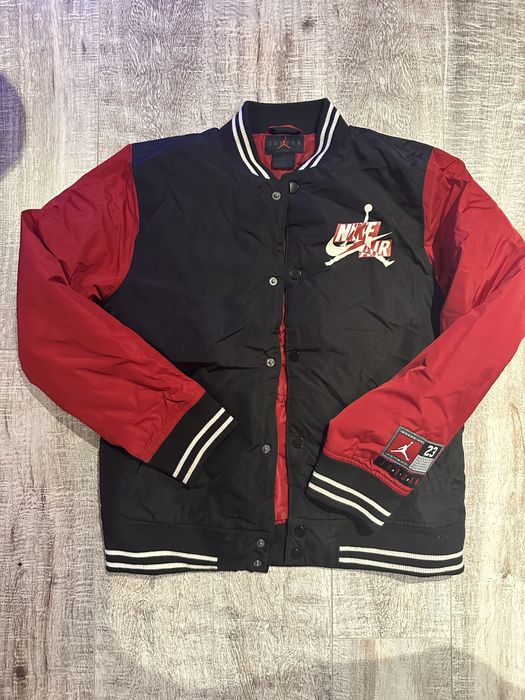 Jordan яке за младежи