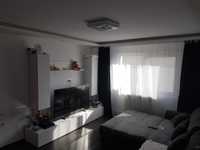 Apartament 3 camere, decomandat, etajul 4 din 5