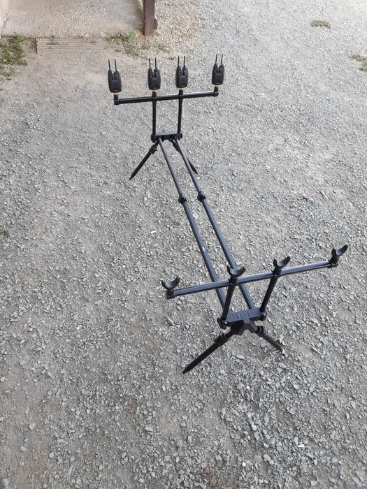 Vând set Rod pod ngt 4 posturi cu avertizori wind blade 513